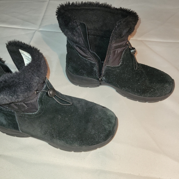 Lands end black women's snow short boots sz 8b, suede/canvas faux fur waterproof - Picture 8 of 12